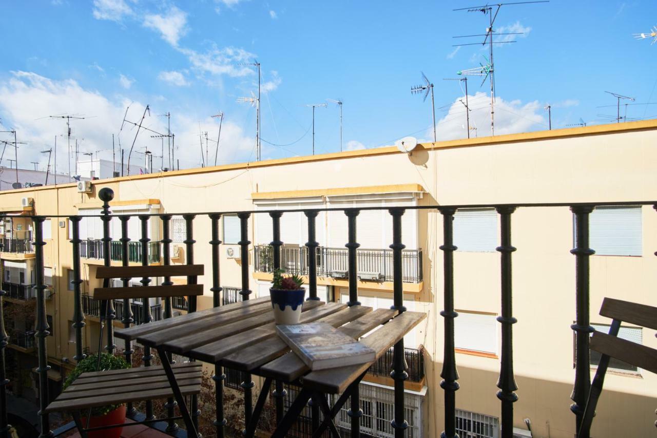 סביליה Froilan City Walls By Valcambre מראה חיצוני תמונה